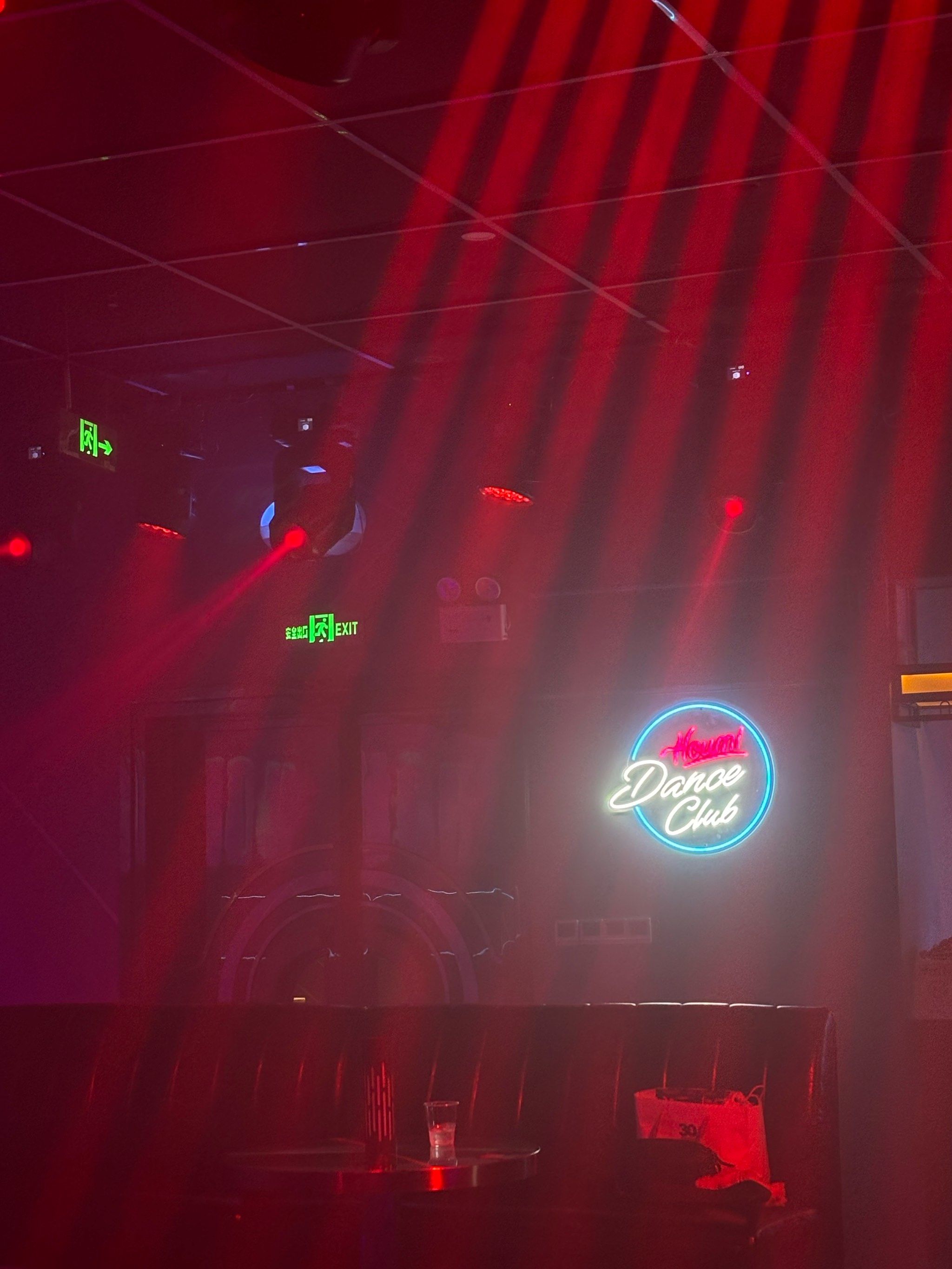 咸阳商务ktv多少钱一个小时介绍-旬邑县ktv预订